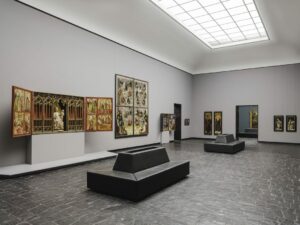 More than 1,100 metres of TECTON continuous-row system luminaires were installed in the top-lit rooms. They backlight the striking glass skylights, ensuring a comparatively uniform lighting level – adjusted depending on the natural light conditions outside. (Bild: Städel Museum –Wolfgang Stahr) 