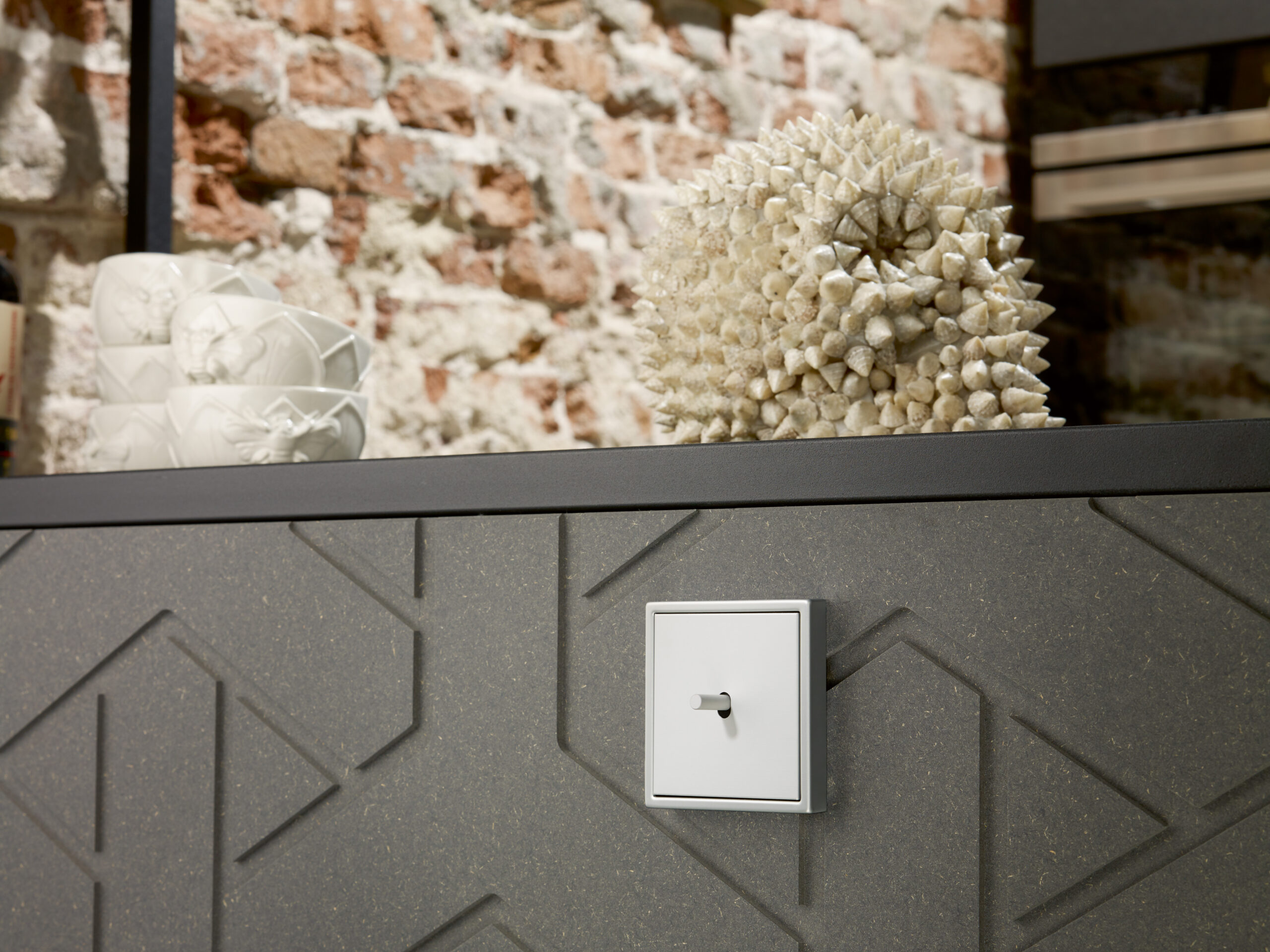 JUNG Ambi LS1912 AL Living CM 1689 40090