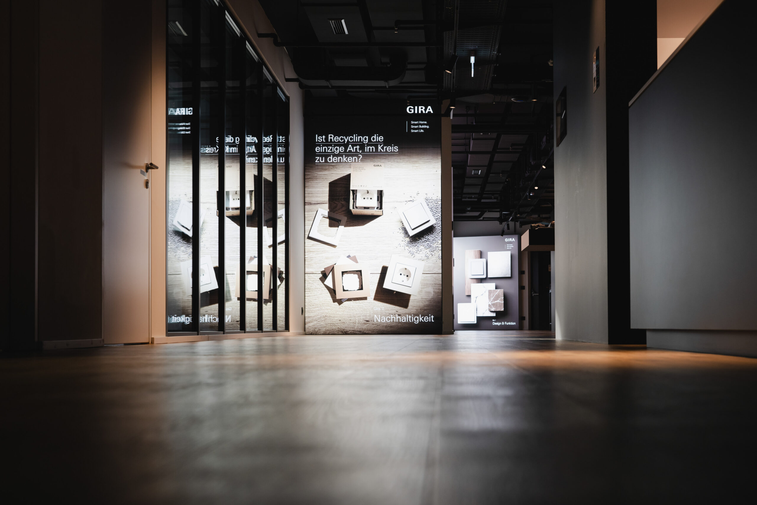 Gira Experience Center