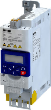 Nahaufnahme des Frequenzumrichters i550 cabinet von Lenze mit Display, Bedienfeld und mehreren elektrischen Anschlüssen – kompakte Bauweise für industrielle Anwendungen.
