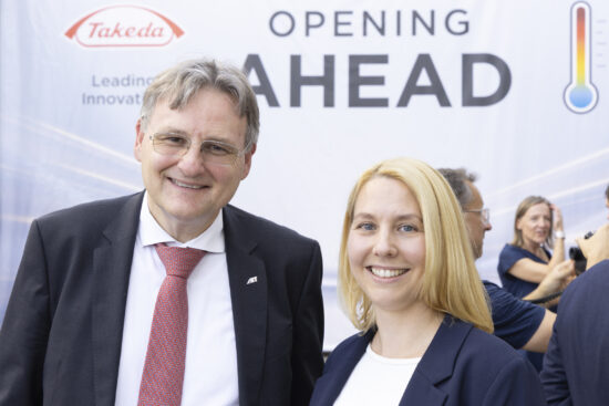 Vertreter des AIT und Takeda bei der AHEAD-Eröffnung in Wien.