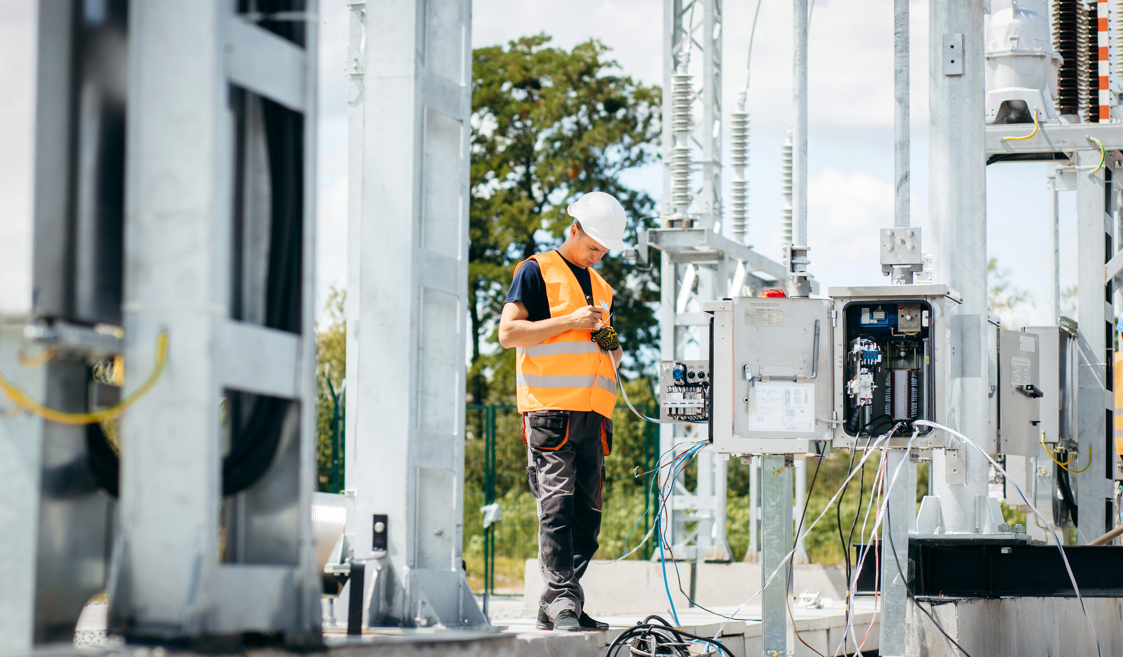 Innovative-Systeml-sungen-f-r-Umspannwerke-von-Klauke