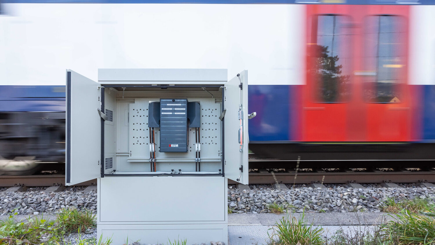 R-M-stellt-Weichen-f-r-neues-Wachstum