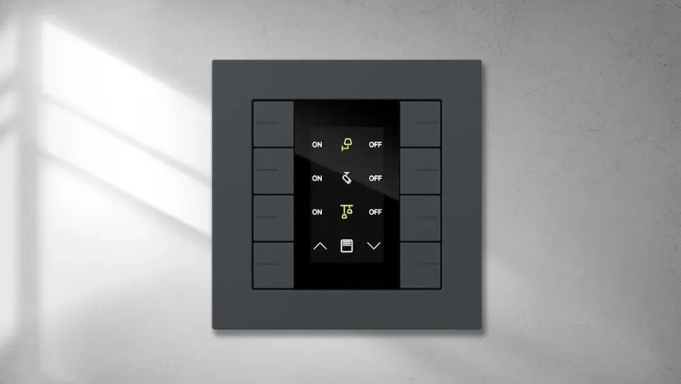 Gira-Tastsensor-4-55-Plus