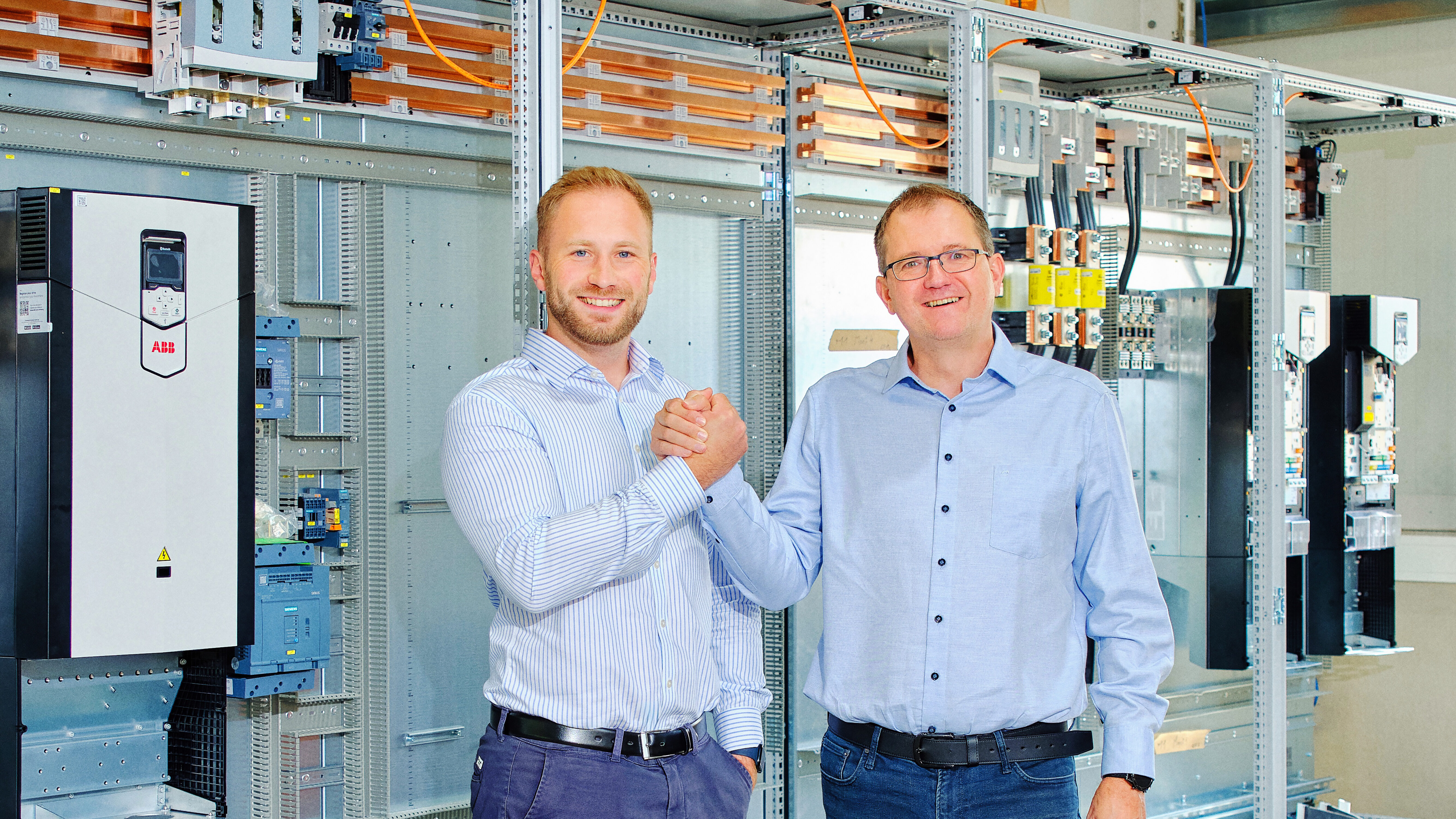 Digitaler-Fortschritt-mit-System
