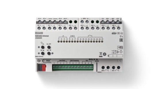 KNX Multistation Universal 2590: Mehr Funktionen auf 8 TE: 17 Ausgänge sowie binäre und analoge Eingänge für vielseitige KNX Anwendungen.