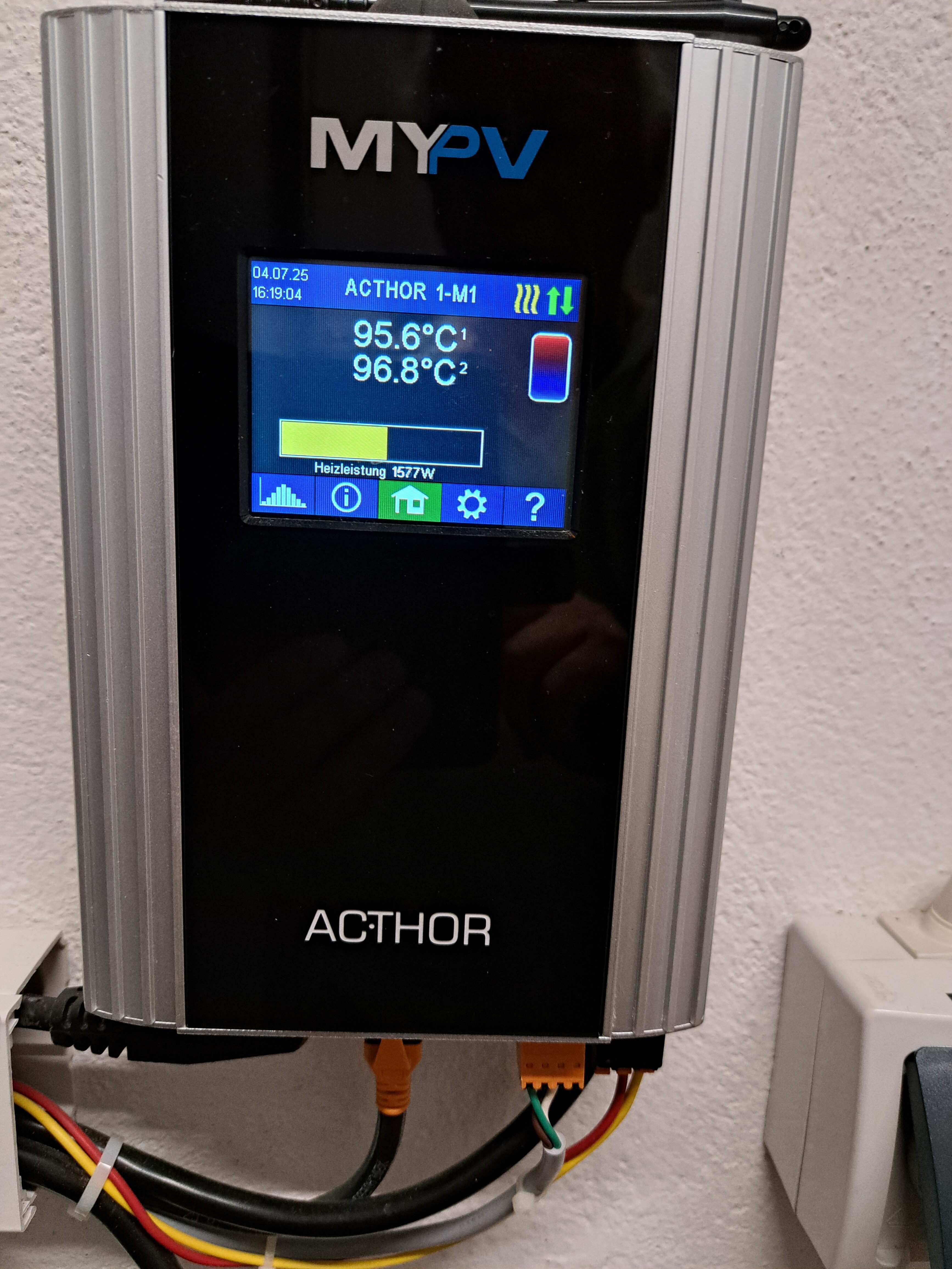 AC•THOR von my-PV zur Nutzung von PV-Strom für Wärme