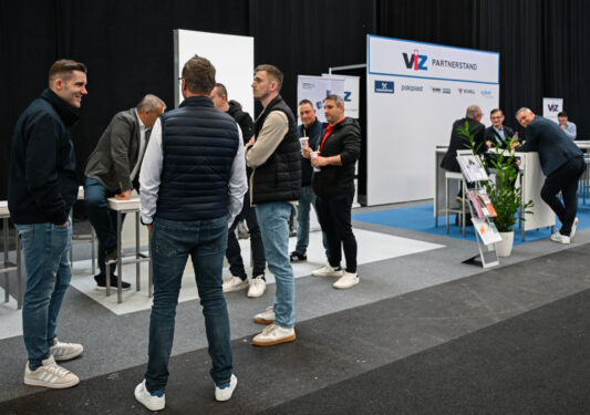 Bildmaterial zum VIZ-Partnerstand der Energiesparmesse